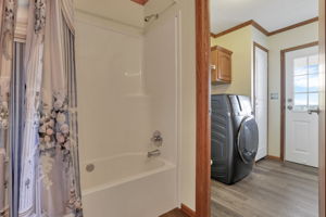  Photo 31