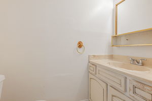  Photo 30