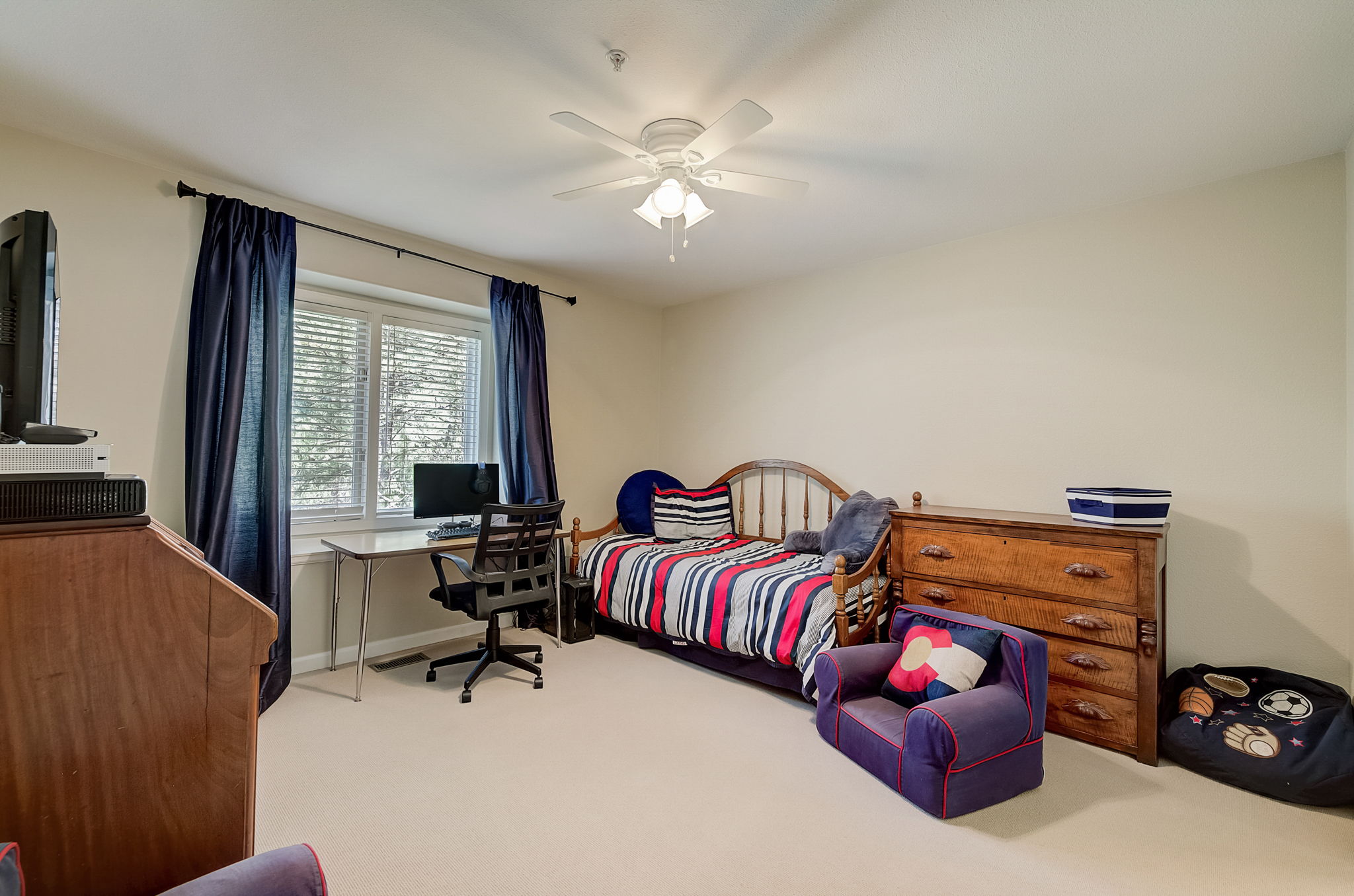 Silbrico Way-044