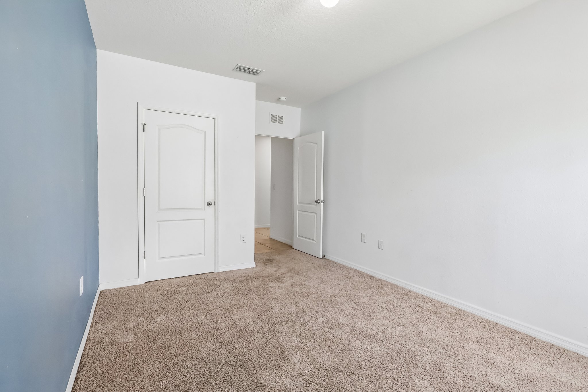 Squires Grove Dr-S2204-023.jpg