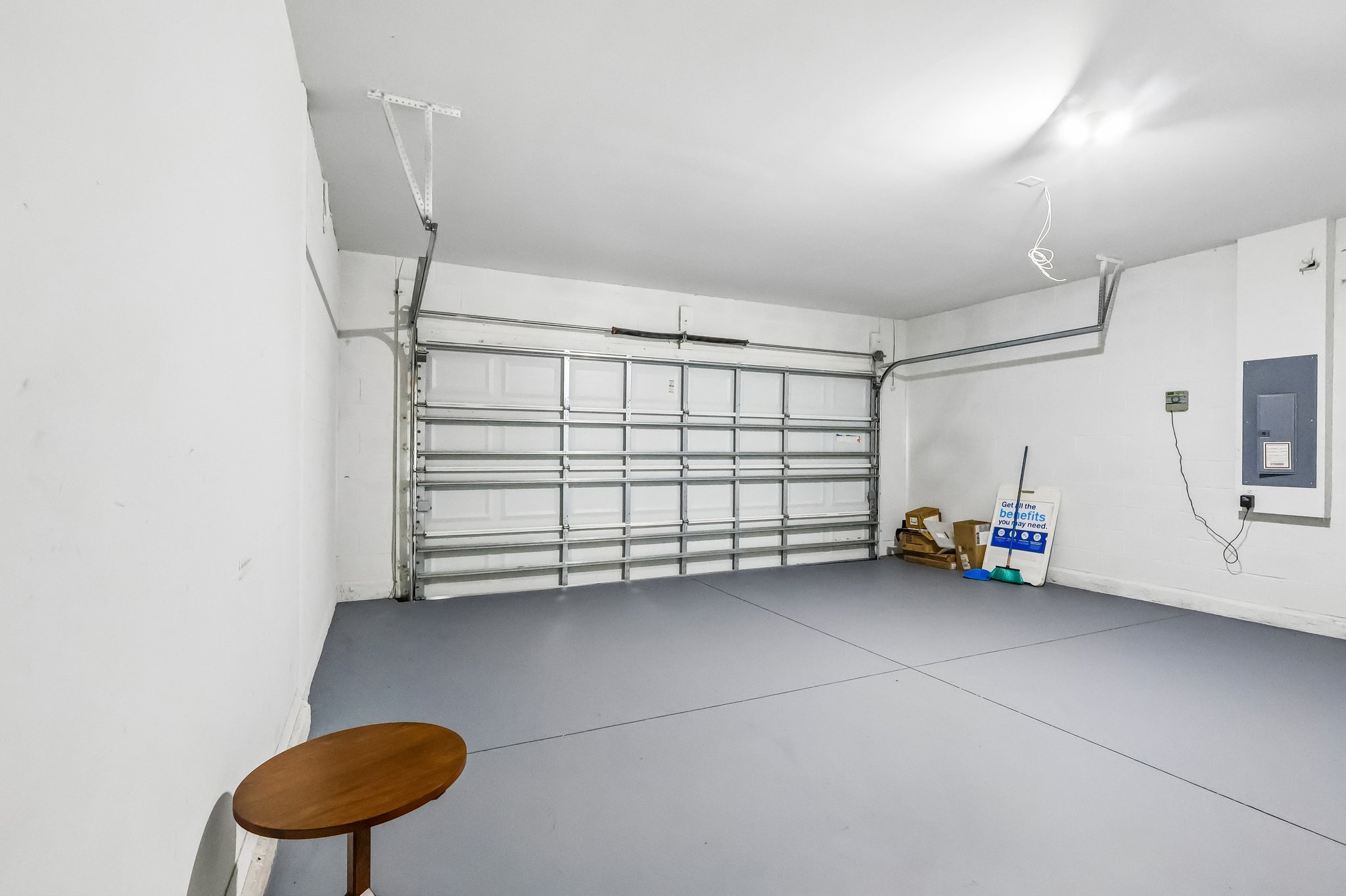 Squires Grove Dr-S2204-030.jpg