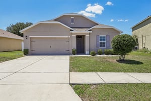 Squires Grove Dr-S2204-001.jpg