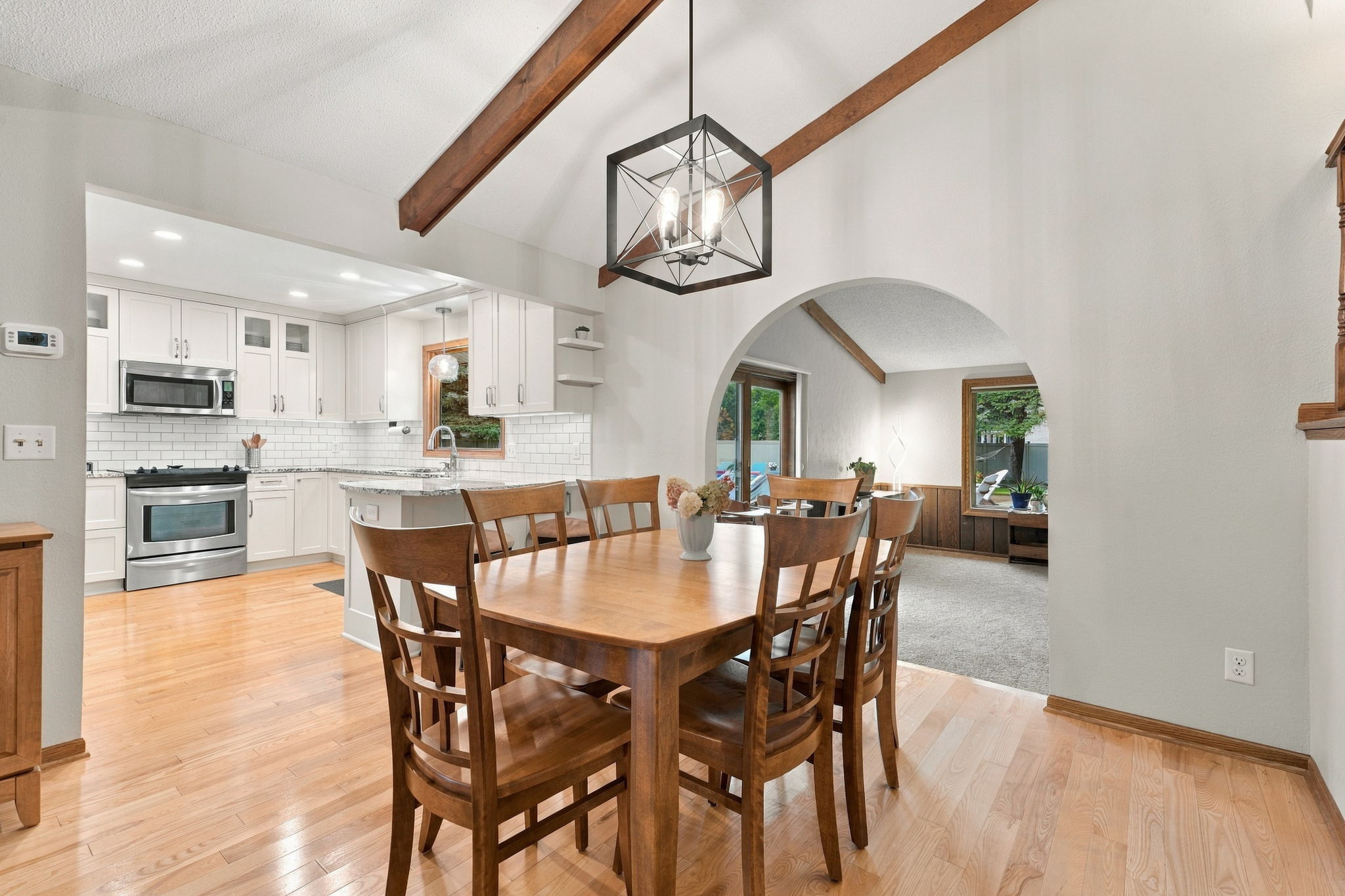  Photo 35