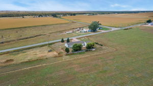  Photo 47
