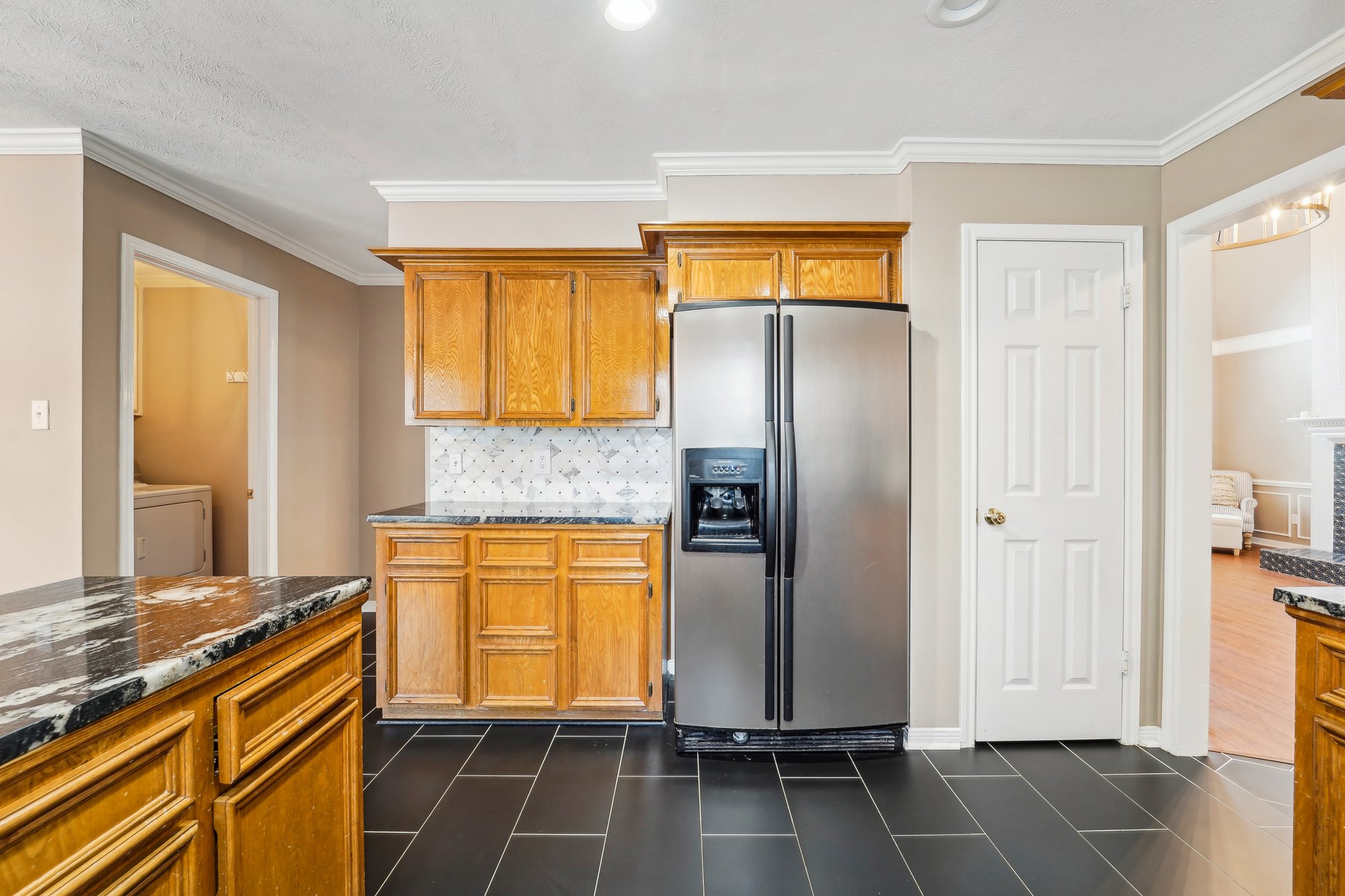 Oakmont Ct-014.jpg