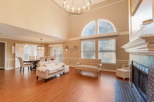 Oakmont Ct-006.jpg