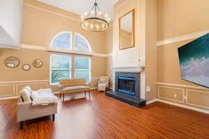 Oakmont Ct-009.jpg