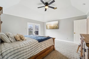 Oakmont Ct-034.jpg