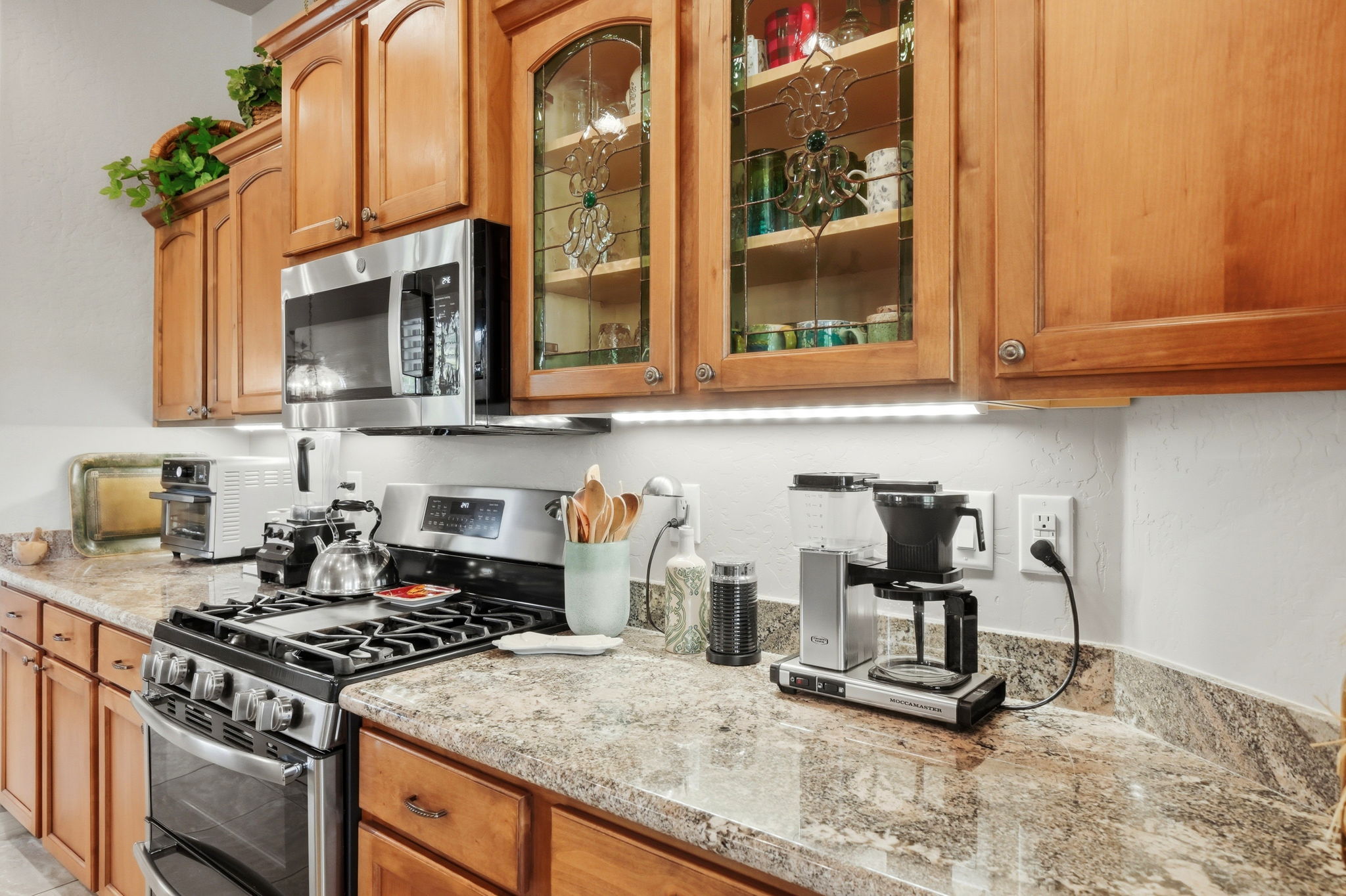 Kitchen (2)