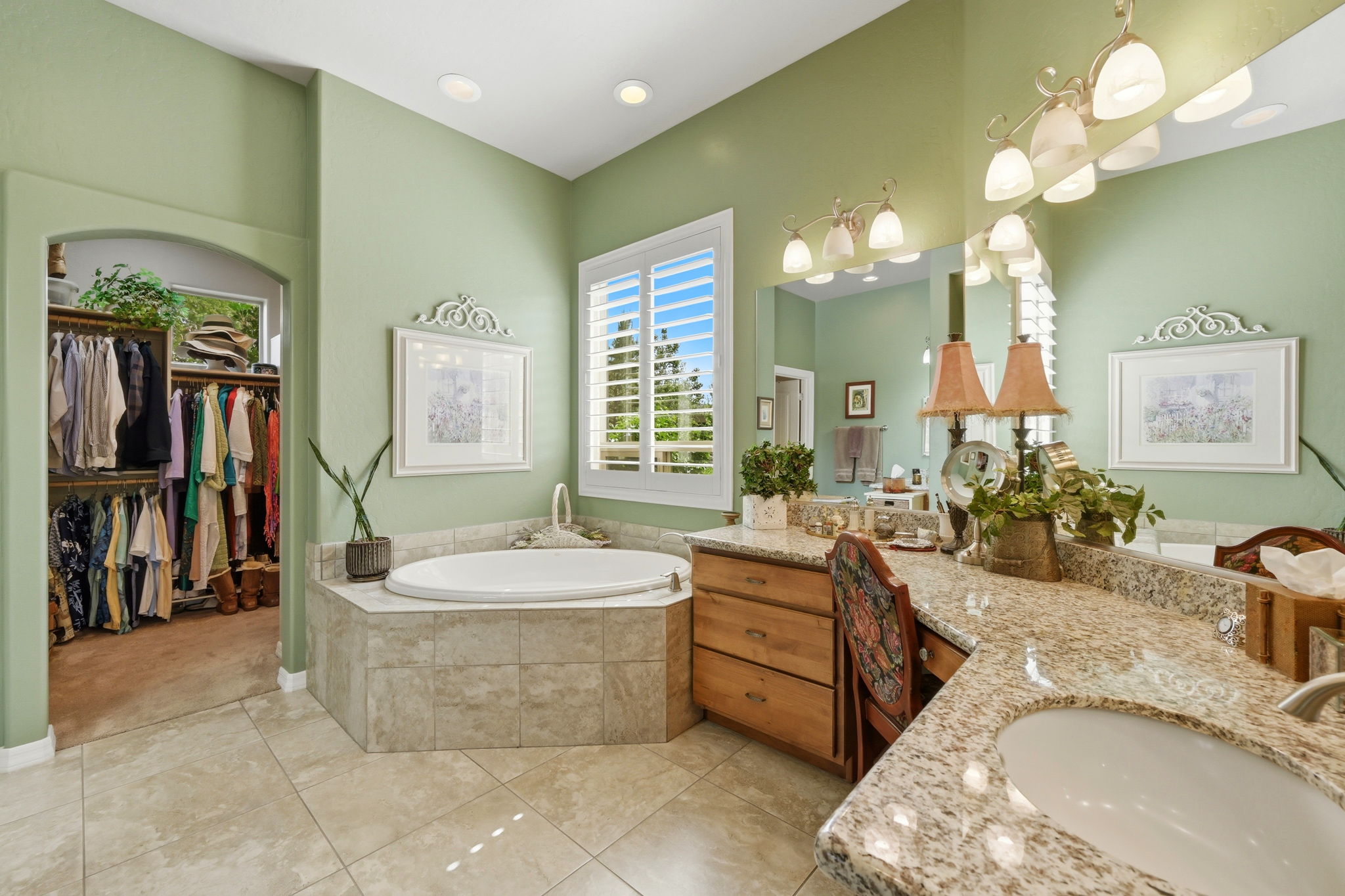 Primary Bathroom (1)