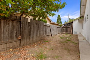 20 - Side Yard