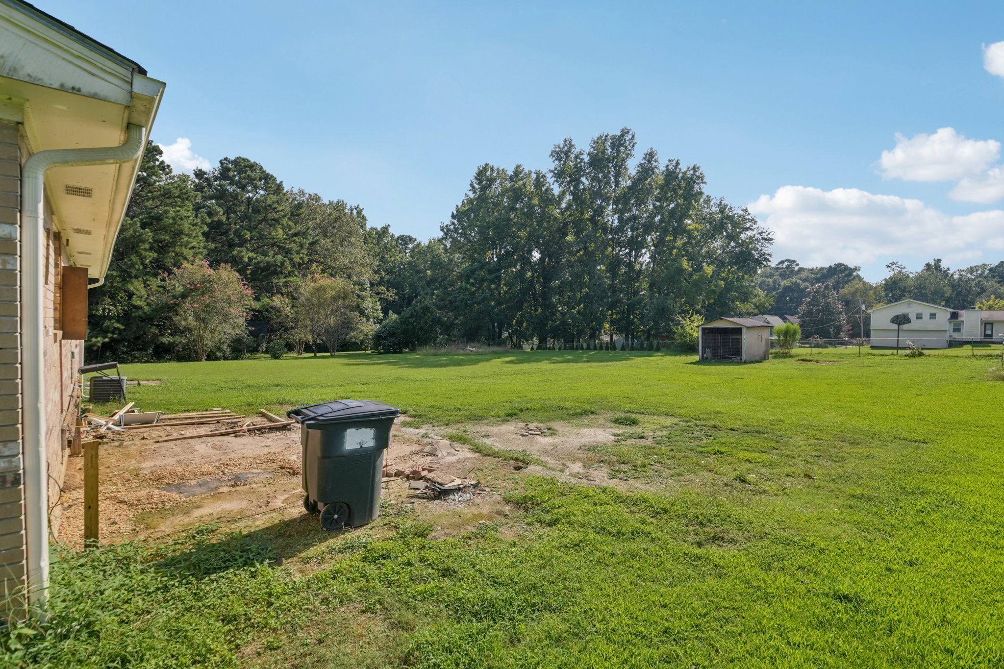 Bell Cir SE-S2108-028.jpg
