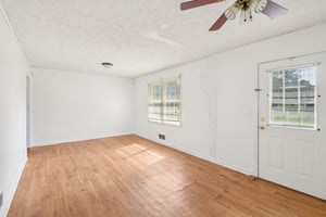 Bell Cir SE-S2108-005.jpg