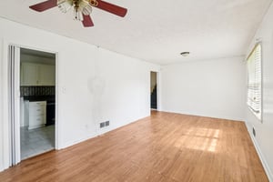 Bell Cir SE-S2108-006.jpg