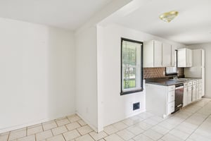 Bell Cir SE-S2108-010.jpg