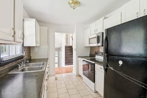 Bell Cir SE-S2108-013.jpg