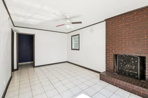 Bell Cir SE-S2108-024.jpg