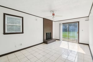 Bell Cir SE-S2108-027.jpg