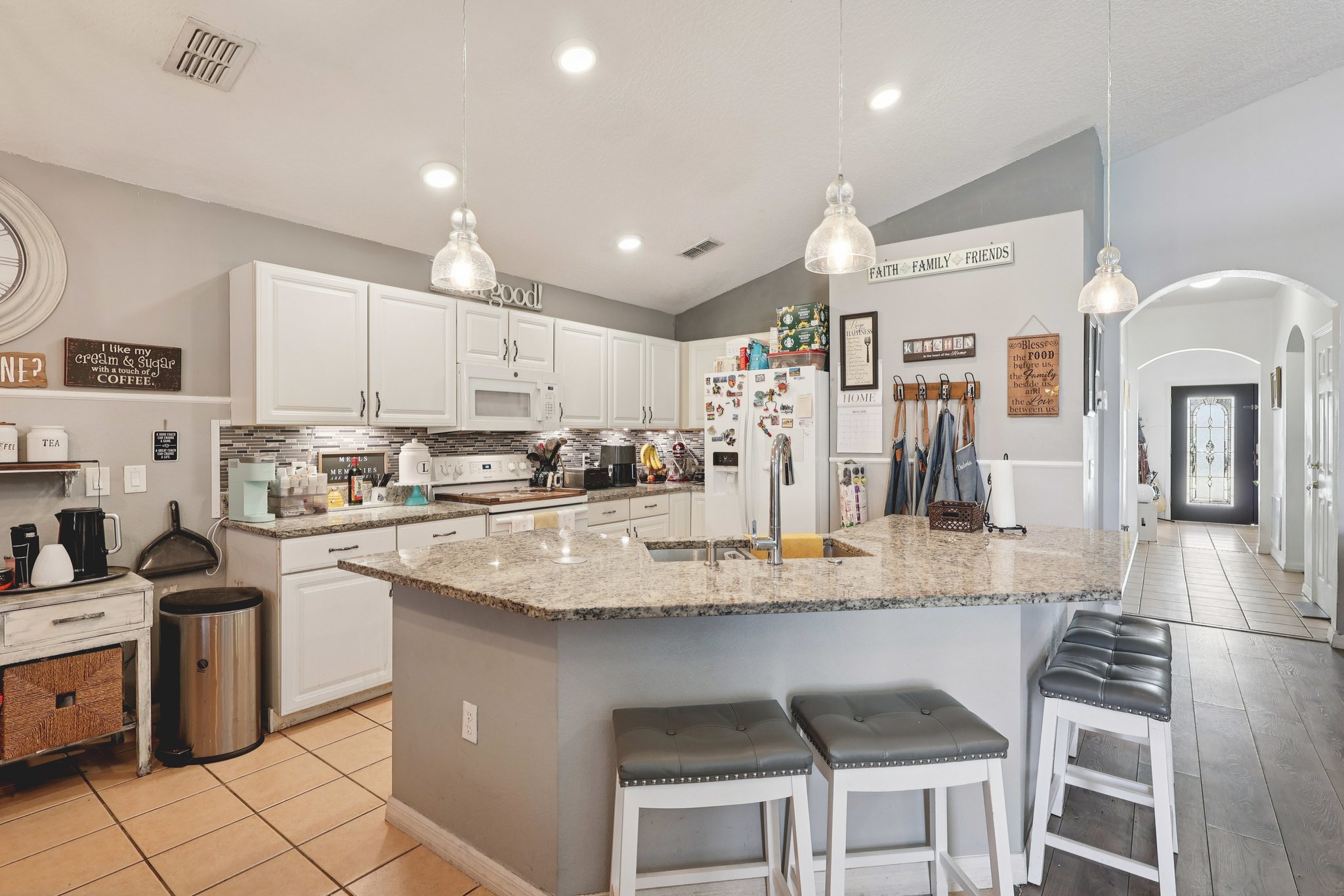 Cumbrian Lakes Dr-S0703-009.jpg