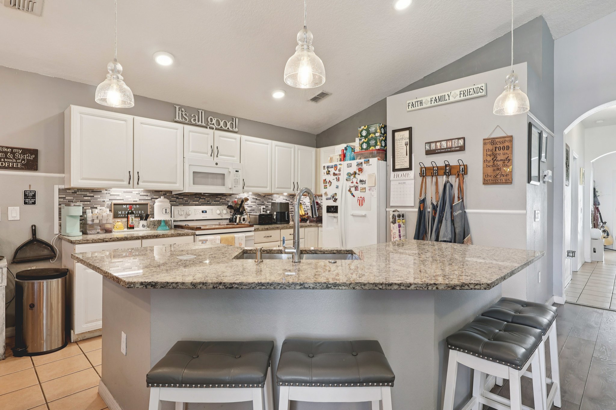 Cumbrian Lakes Dr-S0703-011.jpg