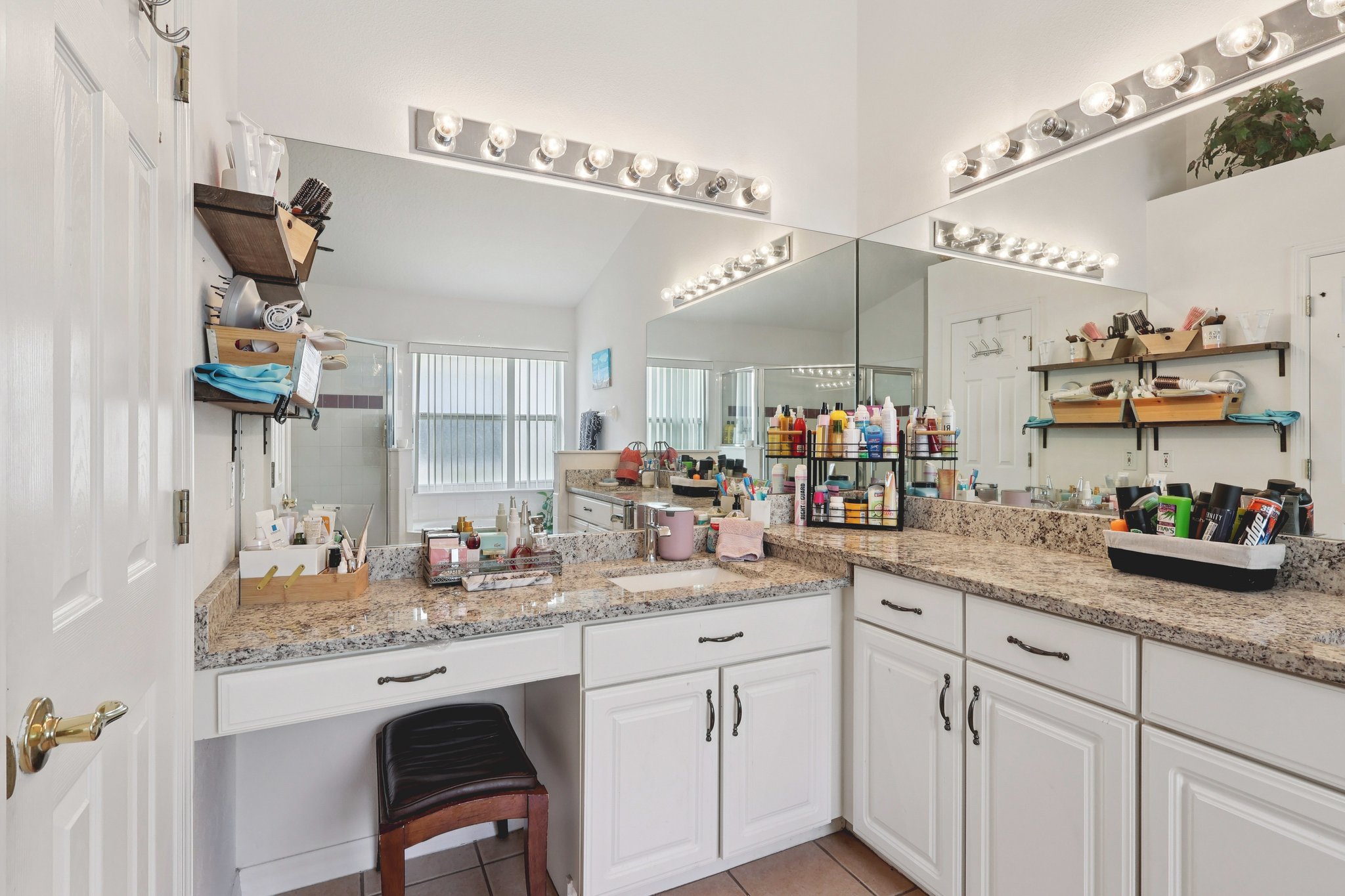 Cumbrian Lakes Dr-S0703-030.jpg