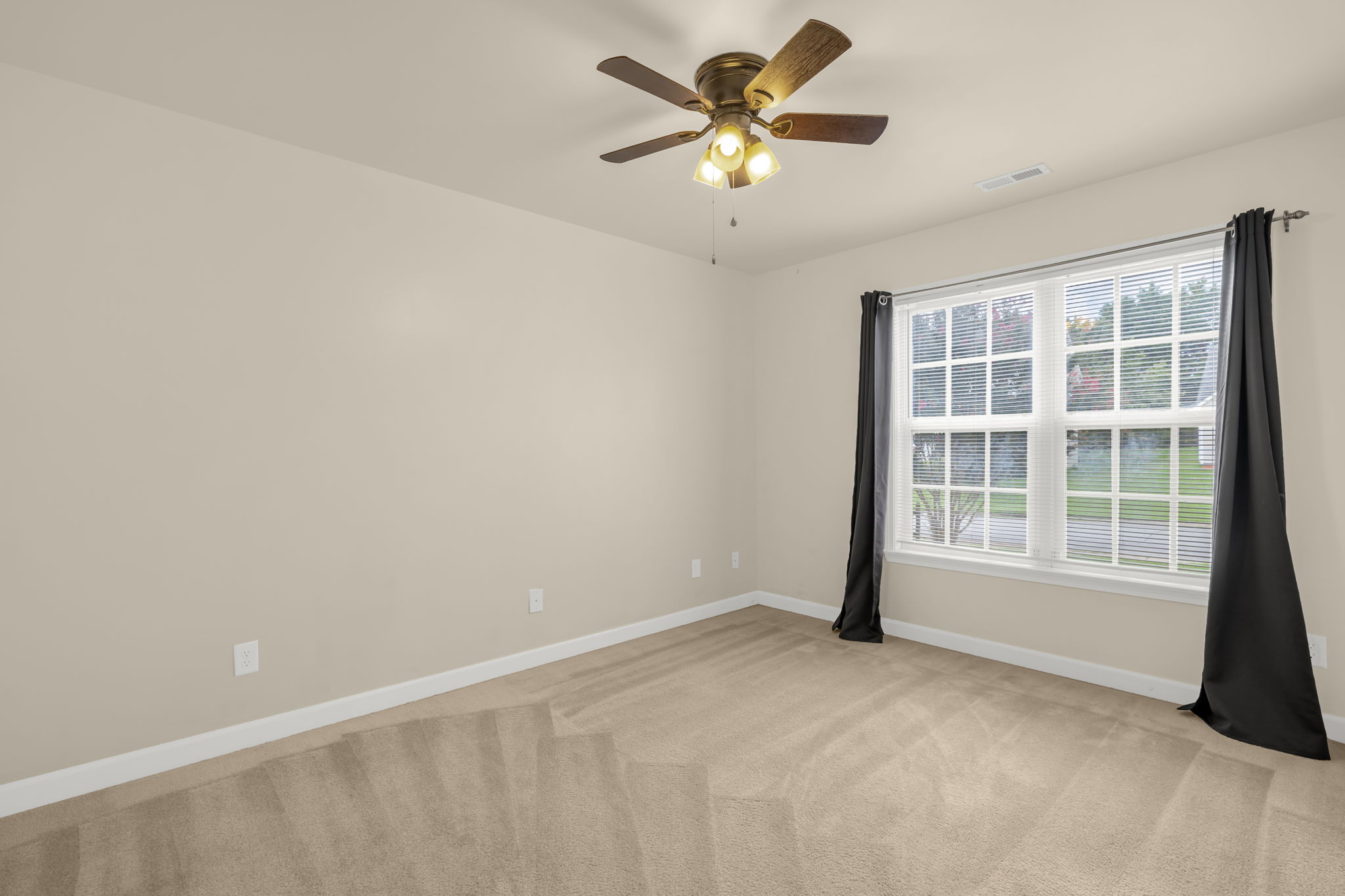4775 Eagle Path -21