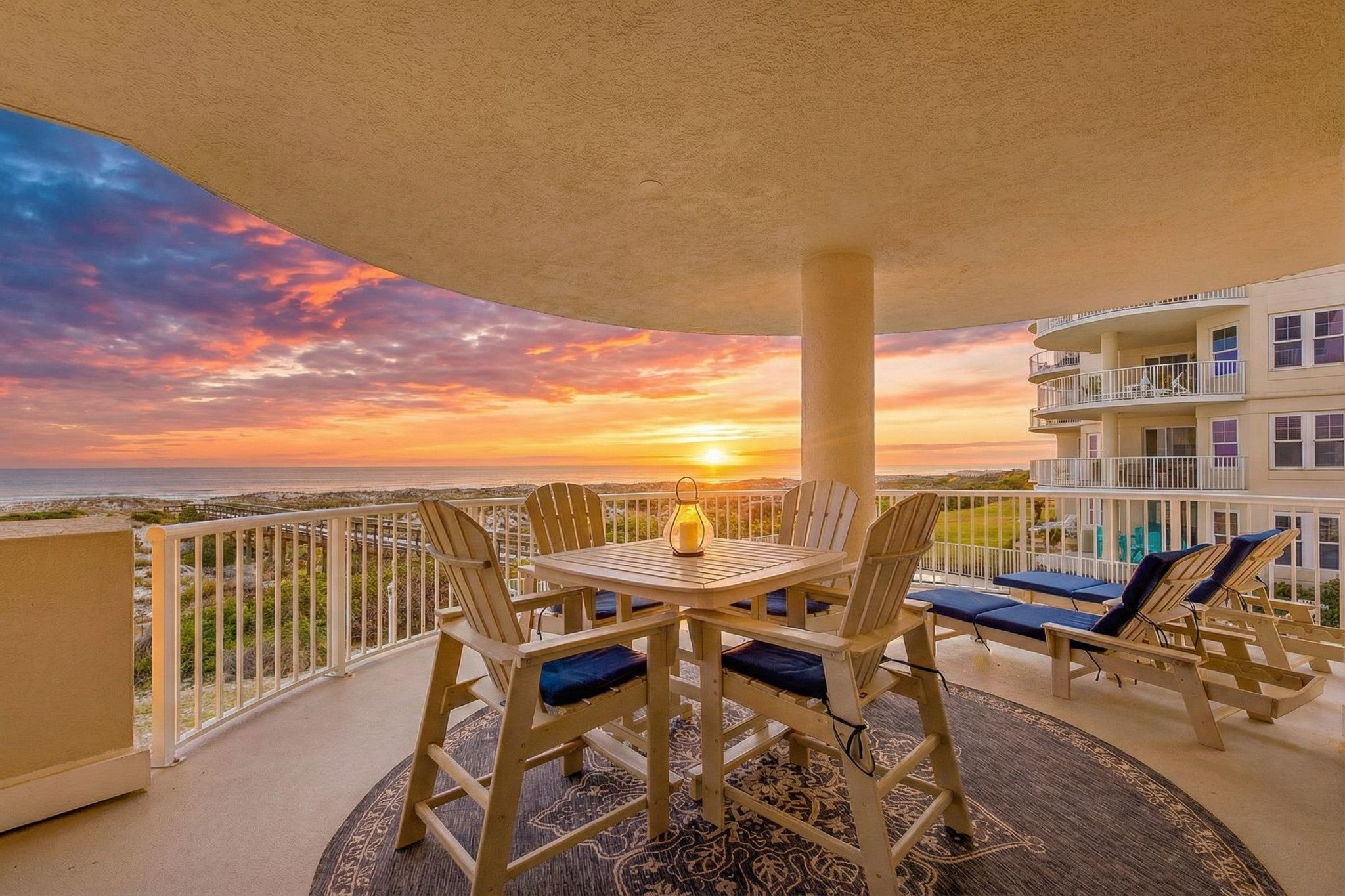 Back on the balcony, sunrise paints the sky in spectacular color ...