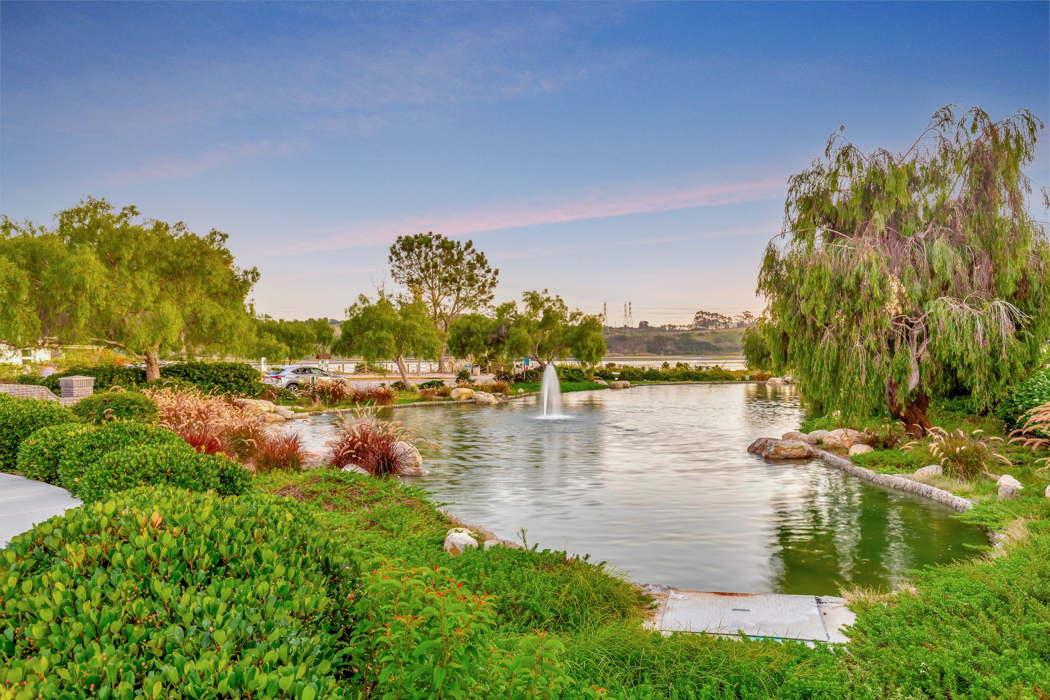 VIEWS TO THE LAGOON!