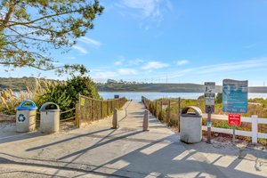 BEACH ACCESS STEPS FROM DOOR