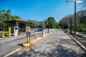 East Lake Woodlands Gated Entry2e