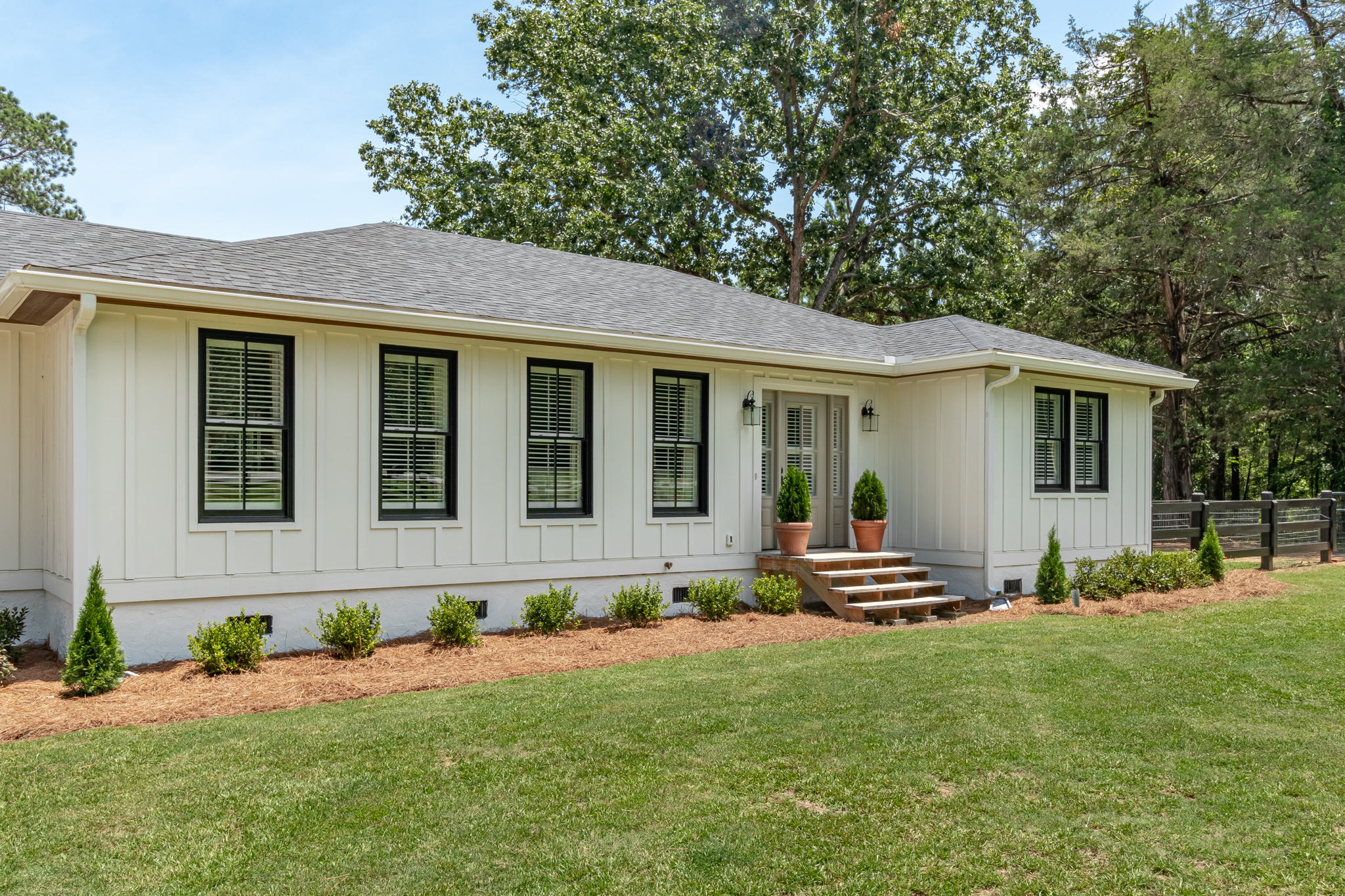 Exterior - Front