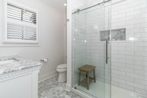 Owner's En-Suite Bath