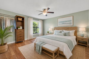 Primary Bedroom Ensuite (virtually staged)
