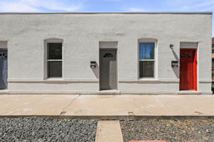  Photo 28