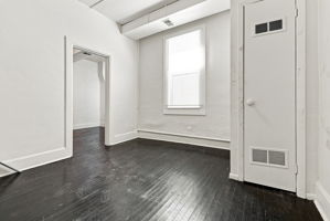  Photo 39