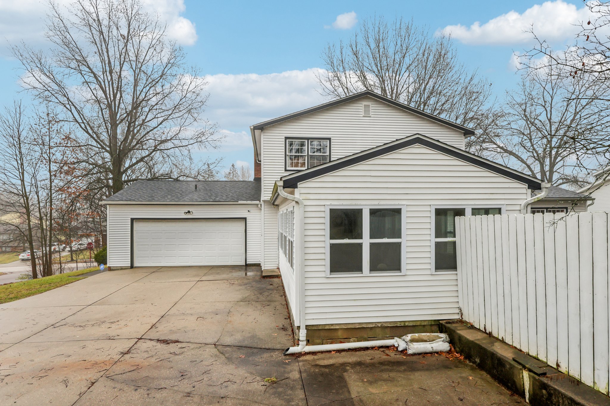 Bath Hills Blvd-S2912-072.jpg