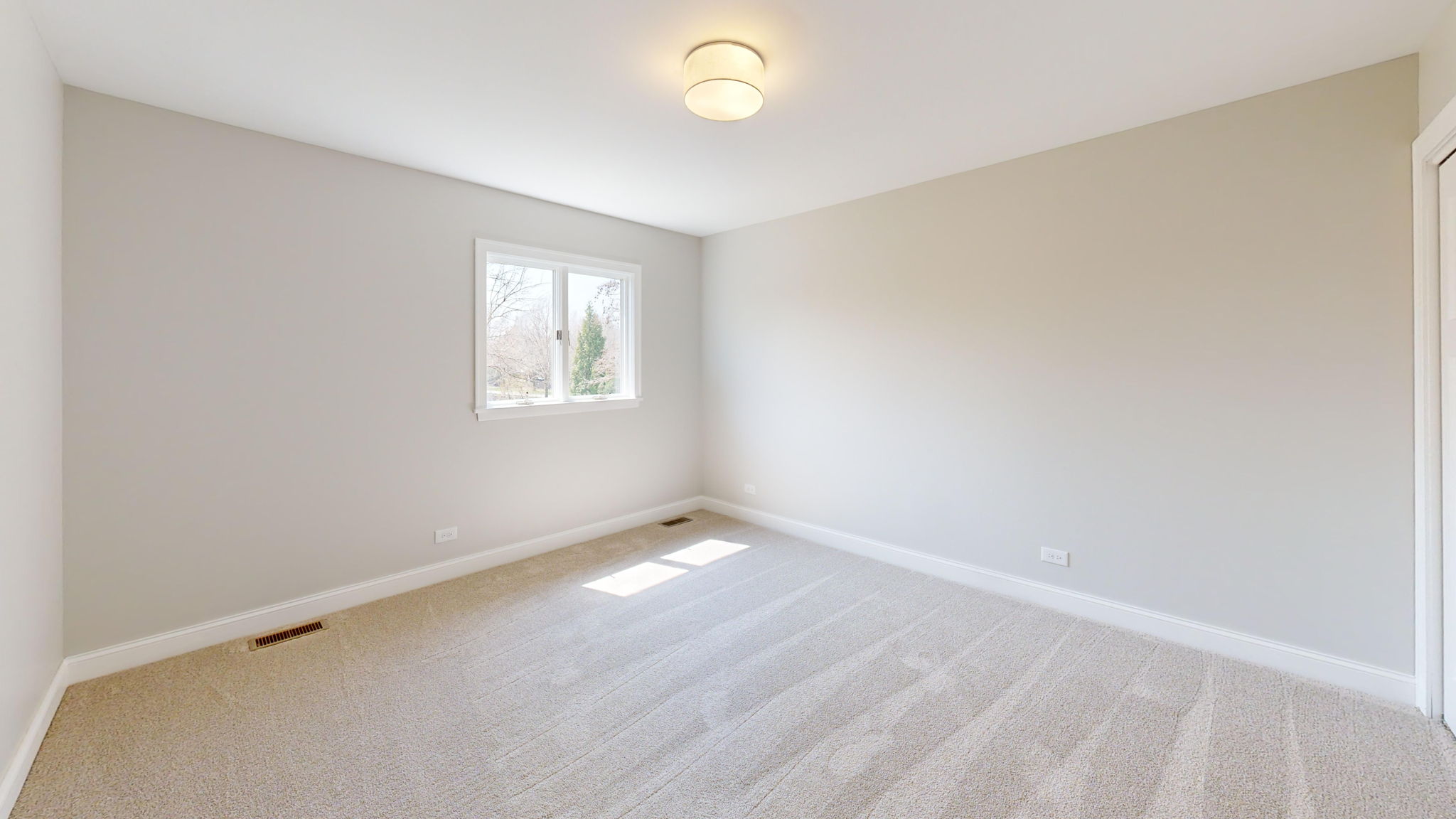 486-Chippewa-Dr-Bedroom