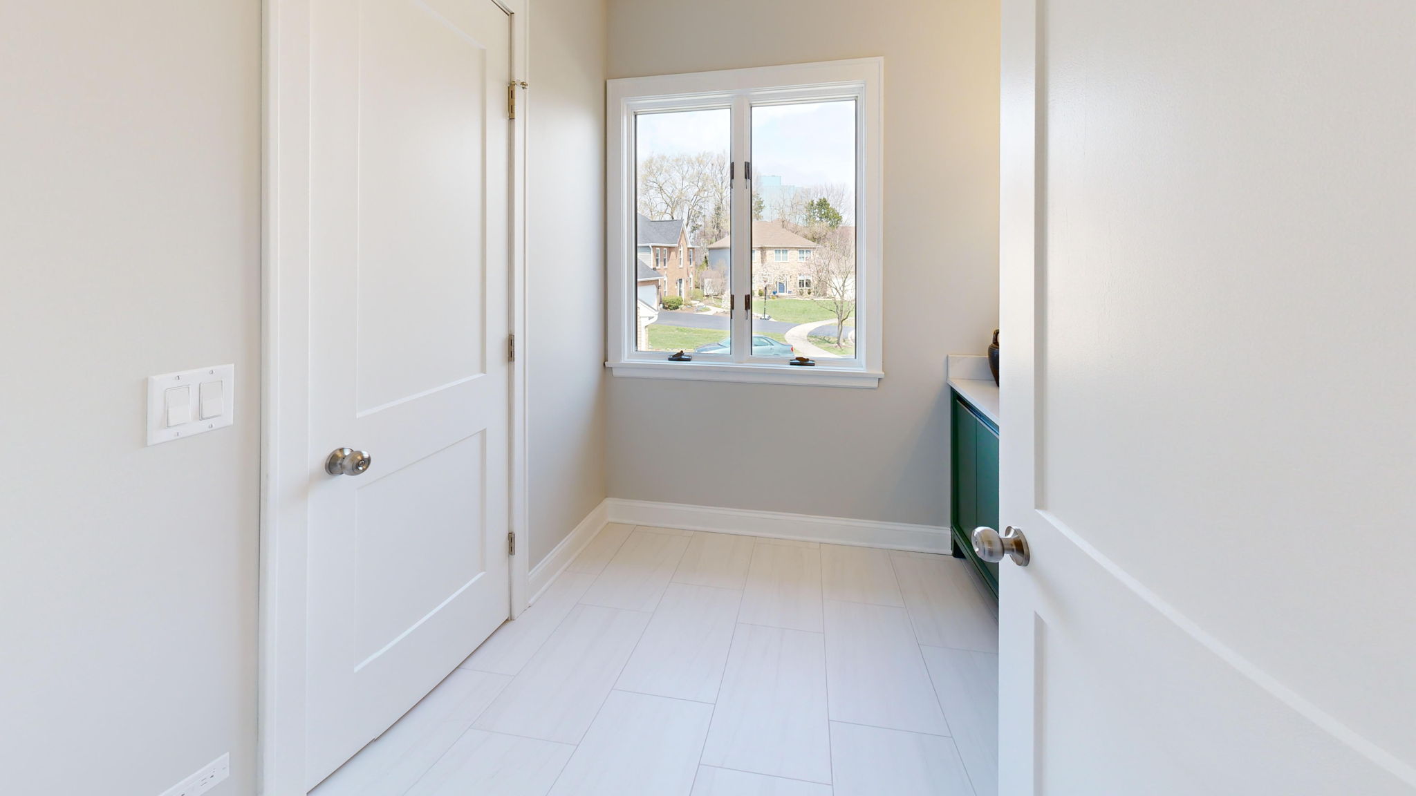 486-Chippewa-Dr-Bathroom 3