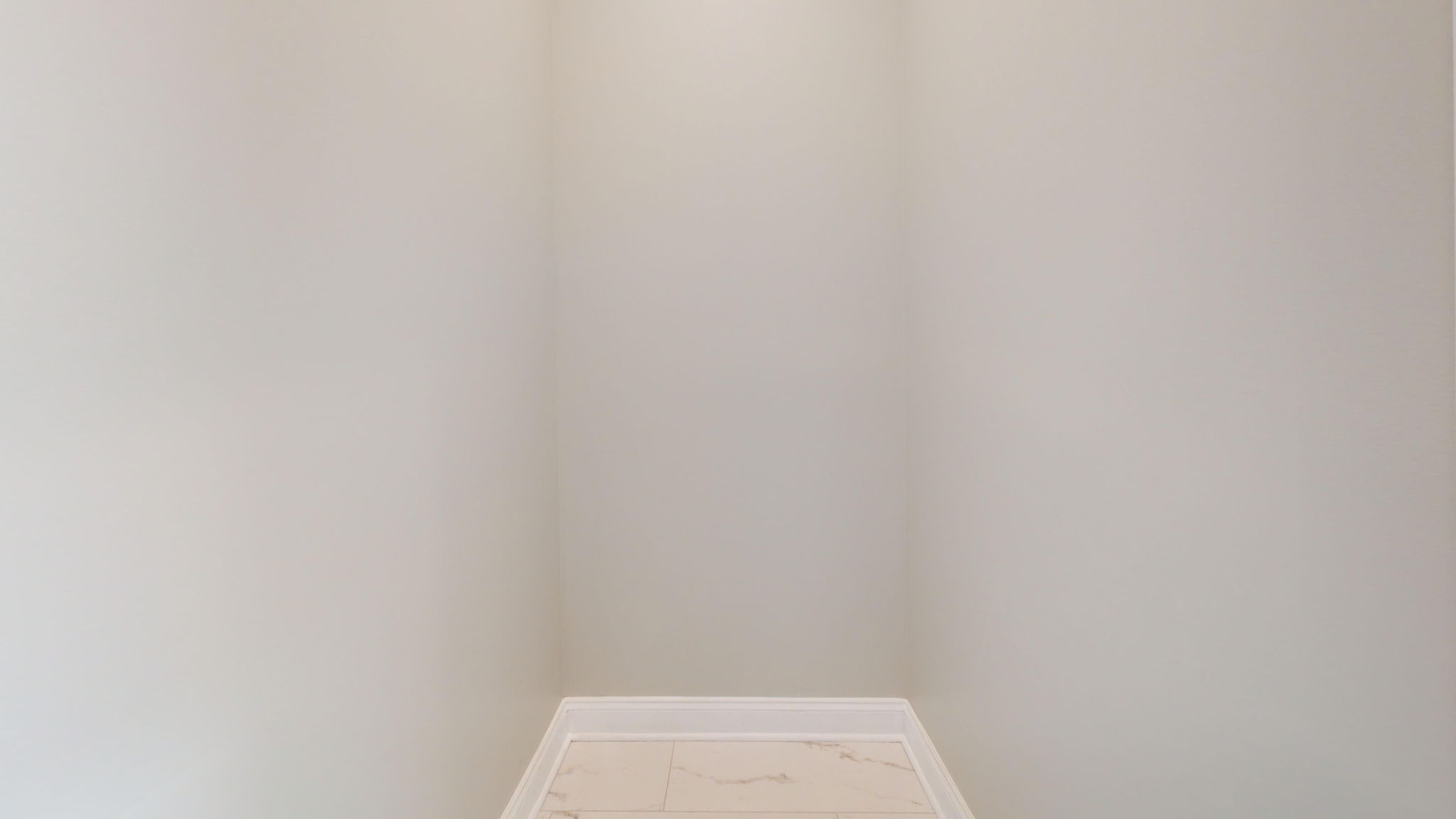 486-Chippewa-Dr-Bathroom 4