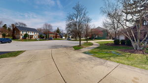 486-Chippewa-Dr-Garage 4