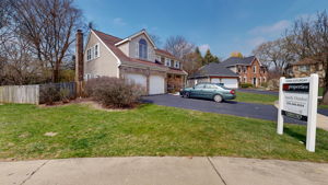 486-Chippewa-Dr-Garage 8