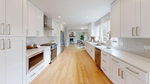 486-Chippewa-Dr-Kitchen