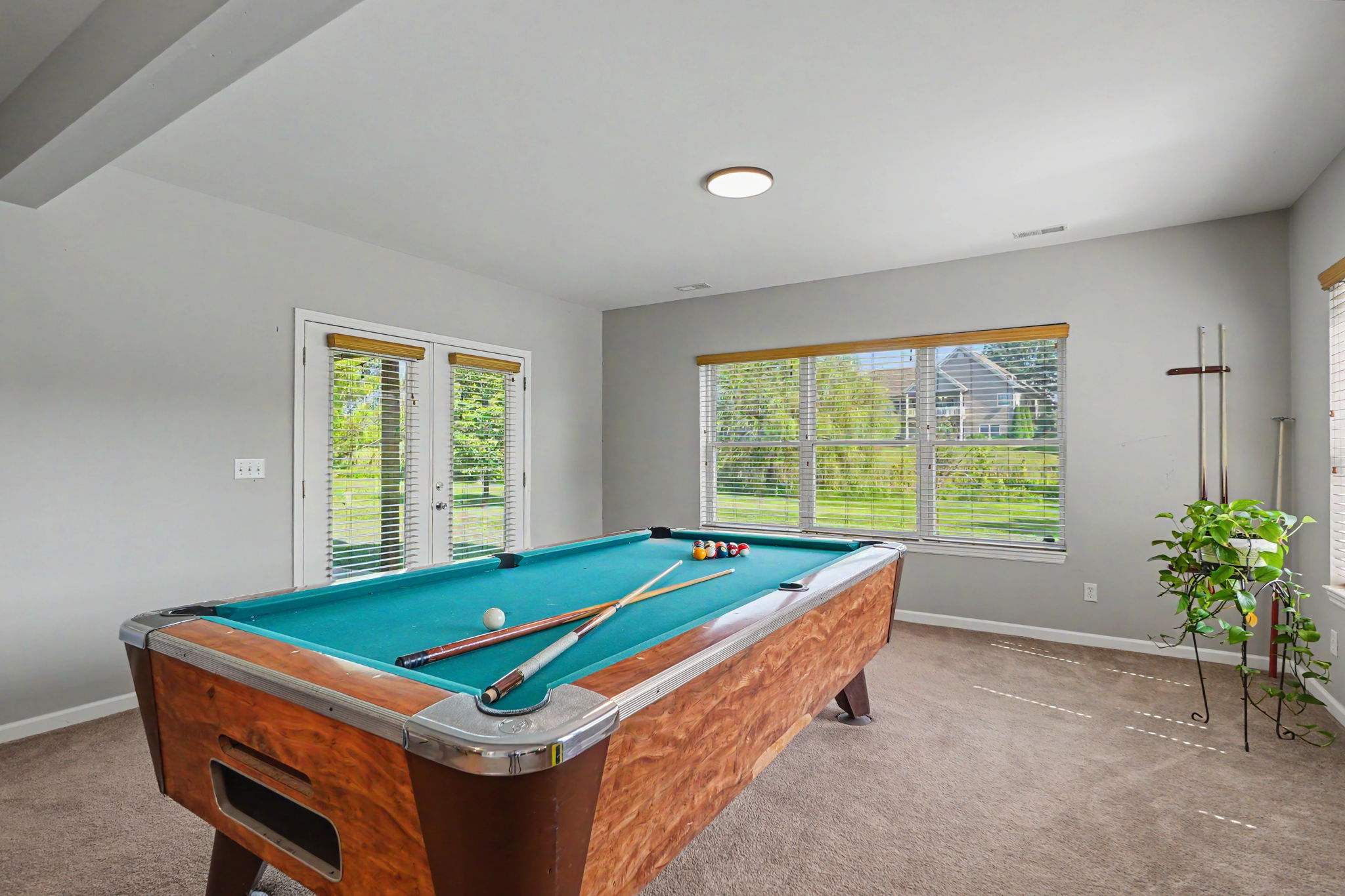 Enough space for the whole family to hang out!