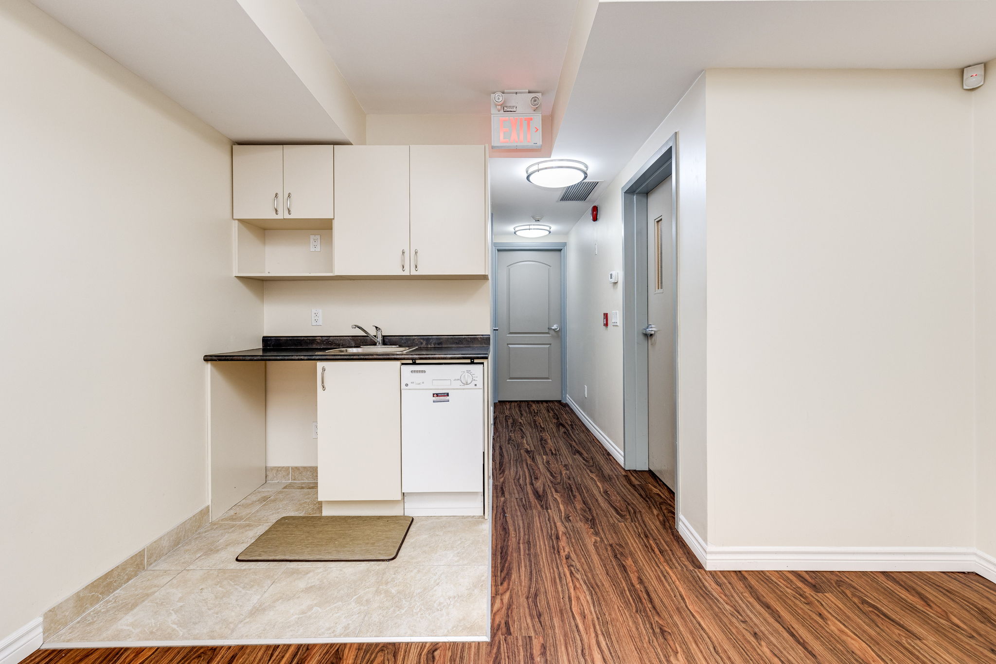 Toronto property showcase — delivered property photograph 13