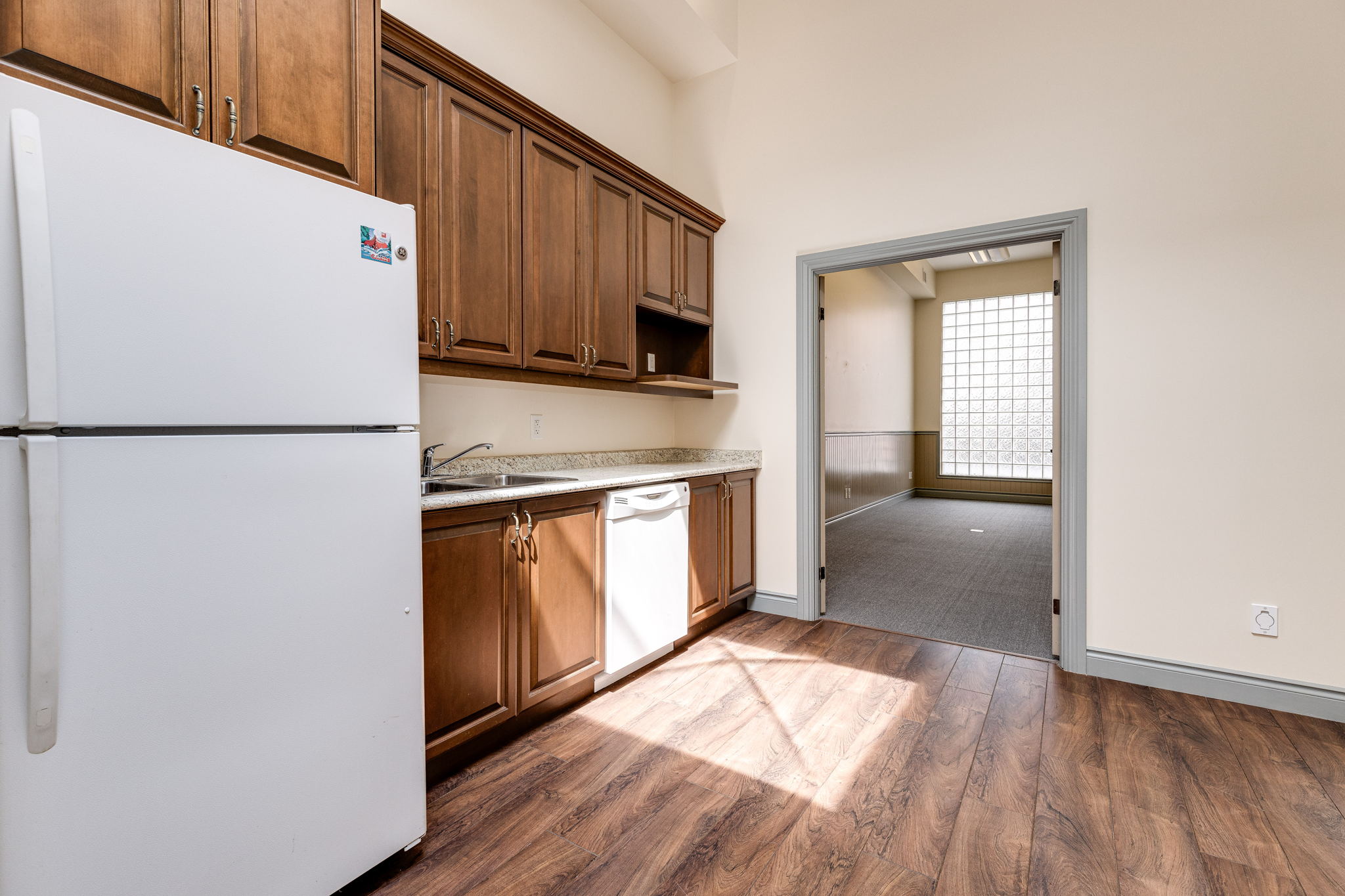 Toronto property showcase — delivered property photograph 47