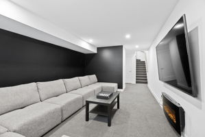 Photo 37