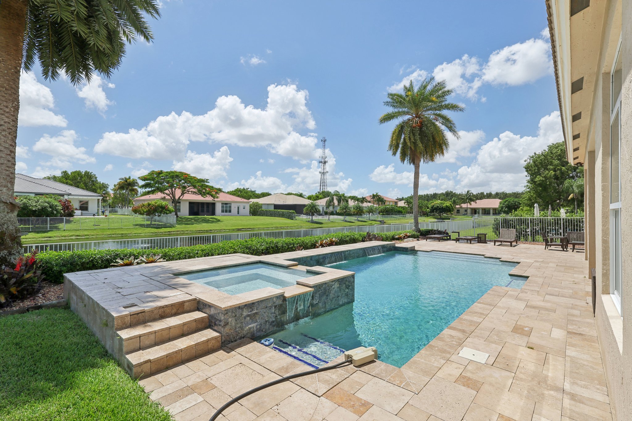 Sunkist Way-054.jpg