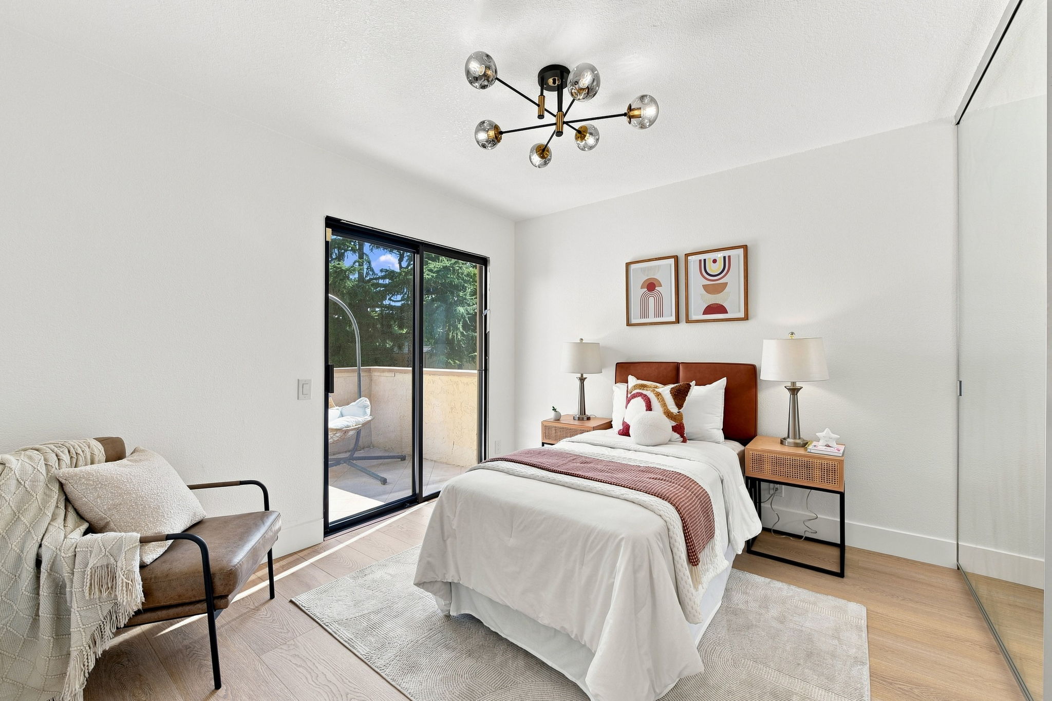 021_F8_4786 Lago Vista Cir