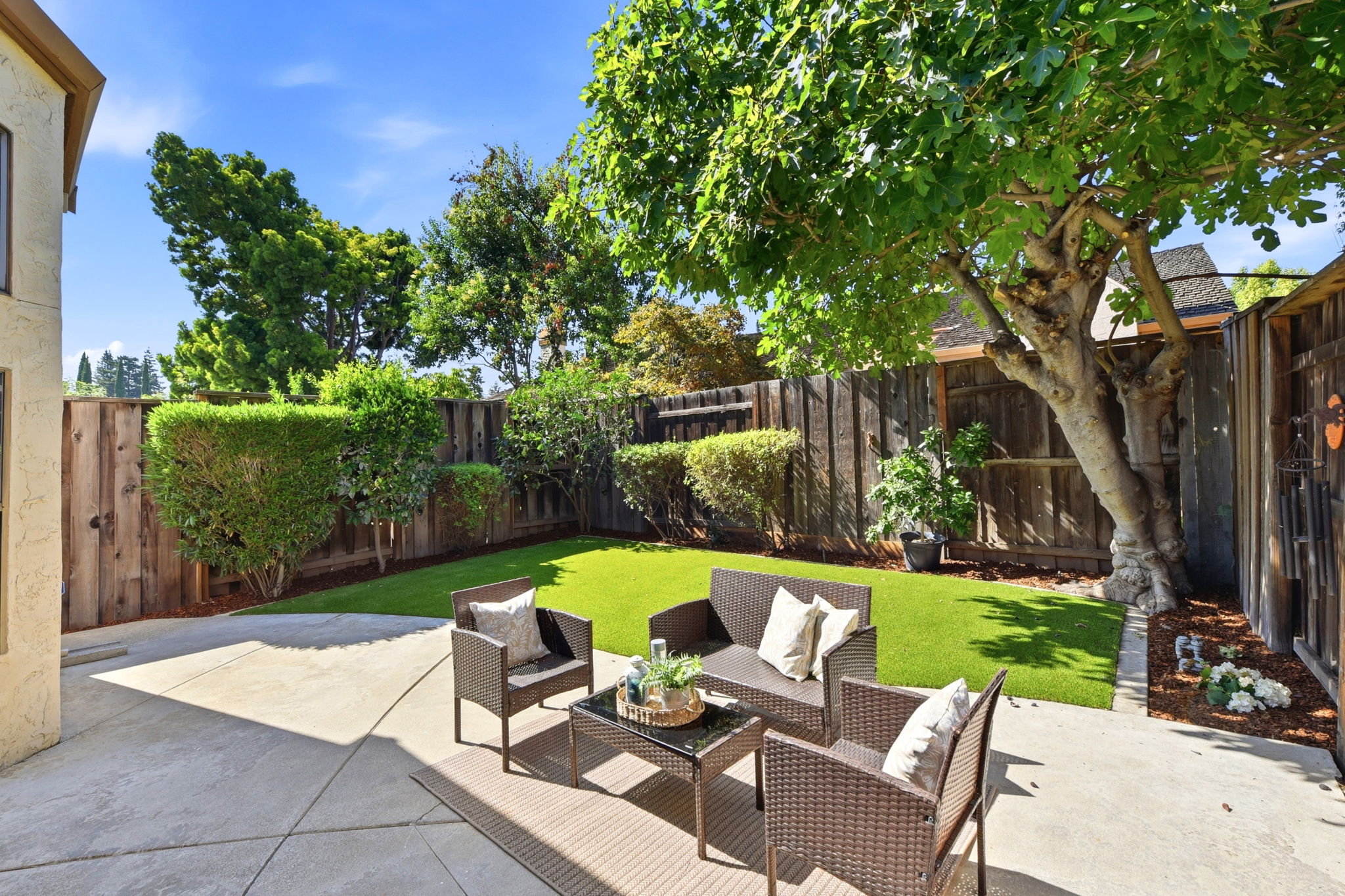 042_F8_4786 Lago Vista Cir