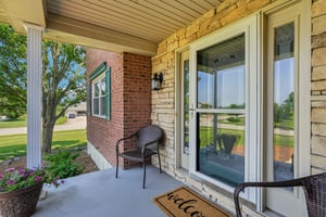 Loretta Ave-1806-067.jpg